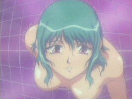 Maya unter der Dusche